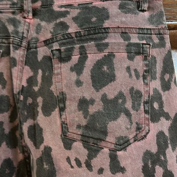RELIGION LEOPARD PRINT JEANS - Picture 4 of 4